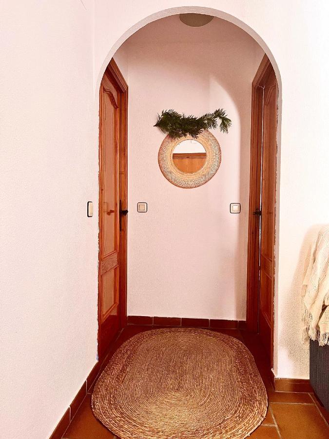 Apartamento En El Casco Historico, A 5 Min Playa. コニル・デ・ラ・フロンテラ エクステリア 写真