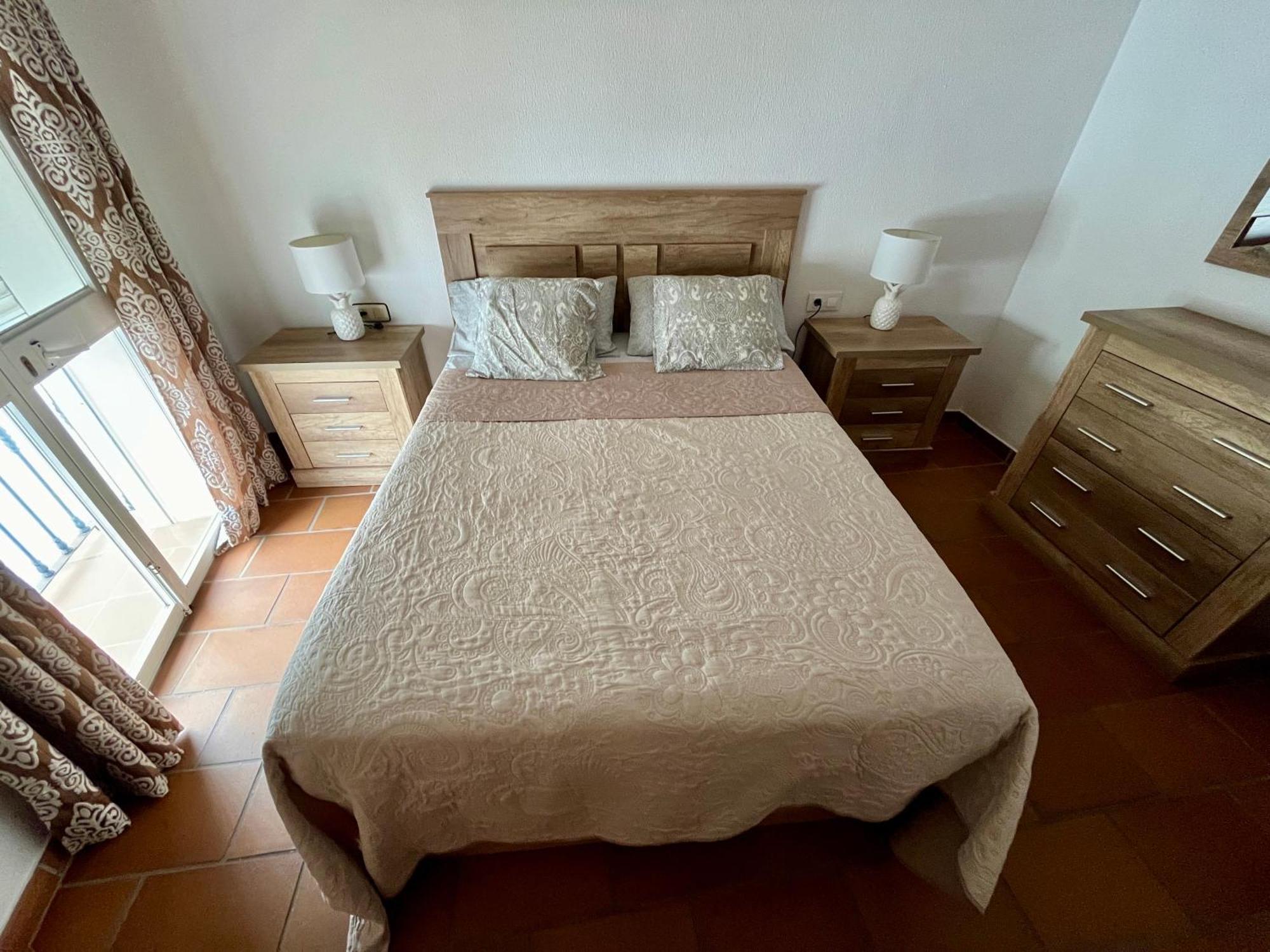 Apartamento En El Casco Historico, A 5 Min Playa. コニル・デ・ラ・フロンテラ エクステリア 写真